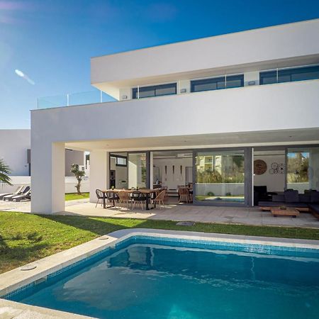 Villa Moderne Proche De La Mer マニルバ エクステリア 写真