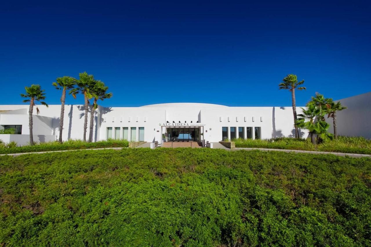 Villa Moderne Proche De La Mer マニルバ エクステリア 写真
